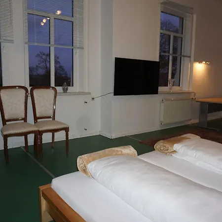 Guest house Cityapart Hof 2*